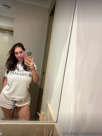 Full leaked Siennamariia private onlyfans photo