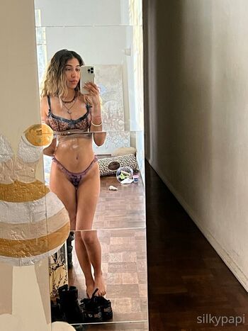 Full leaked Silkypapi private onlyfans photo