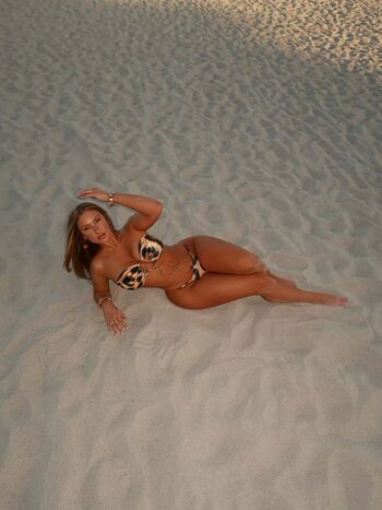 Full leaked Simonaaaab private onlyfans photo