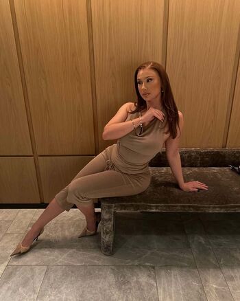 Full leaked Simonaaaab private onlyfans photo