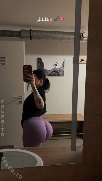 Full leaked Sinarwtz private onlyfans photo