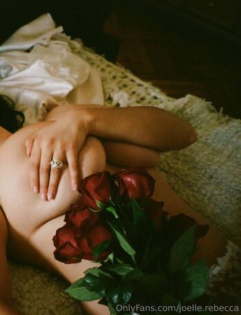 Full leaked Sincerelypisces private onlyfans photo