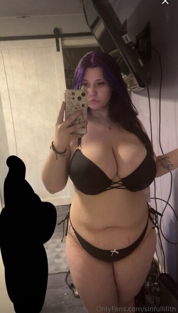 Full leaked Sinfullilith private onlyfans photo
