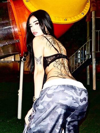 Full leaked Sizashii private onlyfans photo