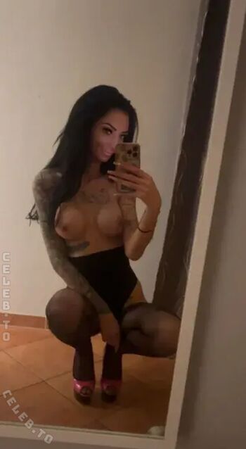 skinny_tini2305