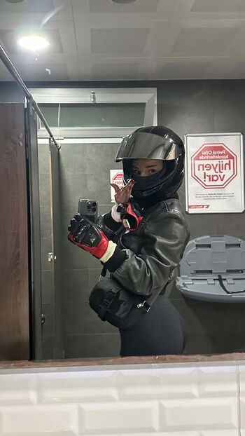 Full leaked Slayingrozze private onlyfans photo