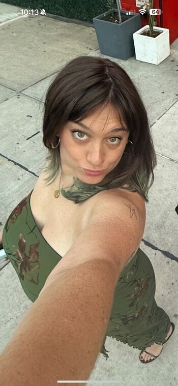 Full leaked Sluutmusic private onlyfans photo