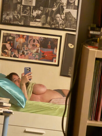 Full leaked Sluutmusic private onlyfans photo