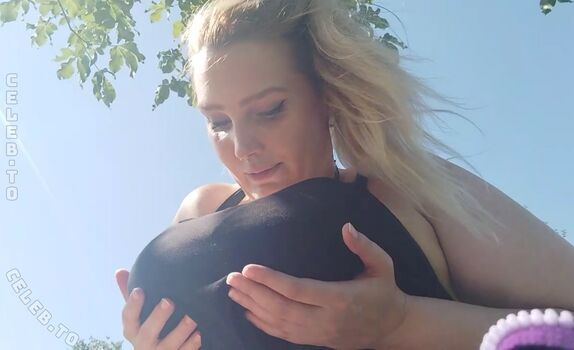 Full leaked Smashlunatic private onlyfans photo