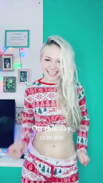SmileyDani158