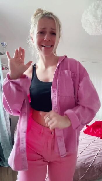 Full leaked Smileydani page private onlyfans photo