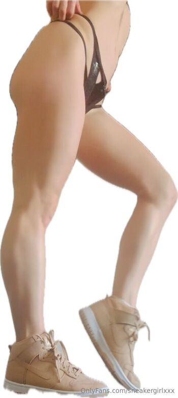 sneakergirlxxx