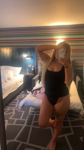 Full leaked Snowbunny teens page private onlyfans photo