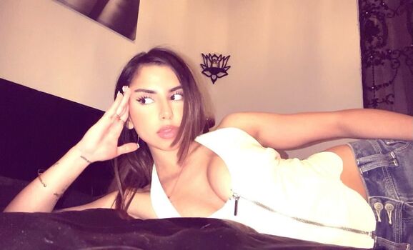 Full leaked Soale private onlyfans photo