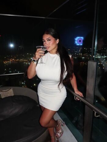 Full leaked Sofia deroian page private onlyfans photo