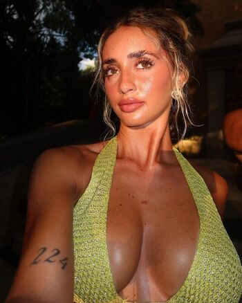 Full leaked Sofia kerner private onlyfans photo