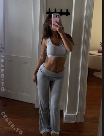 Full leaked Sofia tzk private onlyfans photo