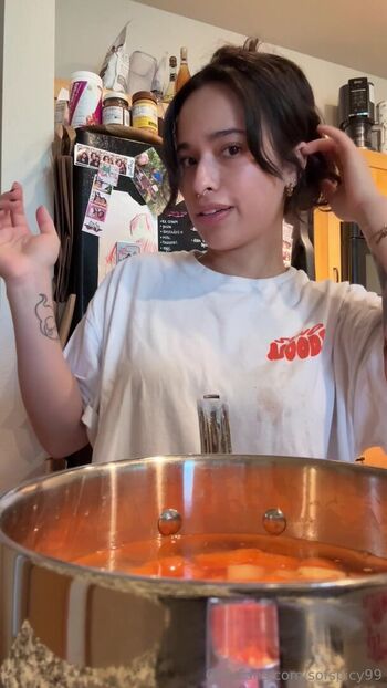 Full leaked Sofspicy private onlyfans photo