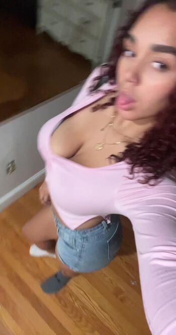 Full leaked Sofussy private onlyfans photo