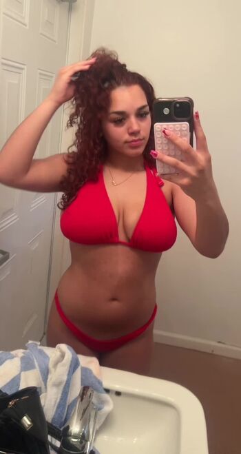 Full leaked Sofussy private onlyfans photo