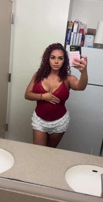 Full leaked Sofussy private onlyfans photo
