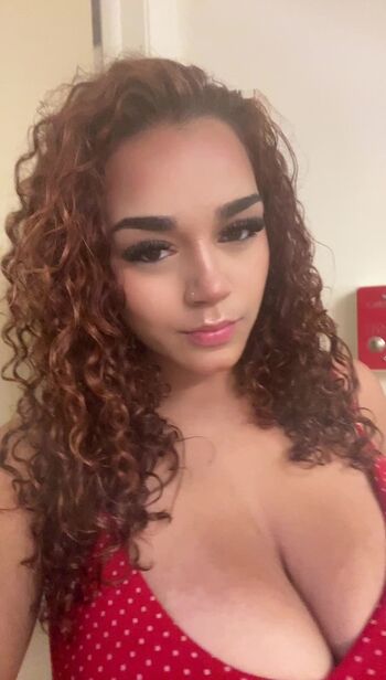 Full leaked Sofussy private onlyfans photo
