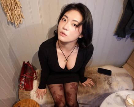 Full leaked Son j jinheeson private onlyfans photo