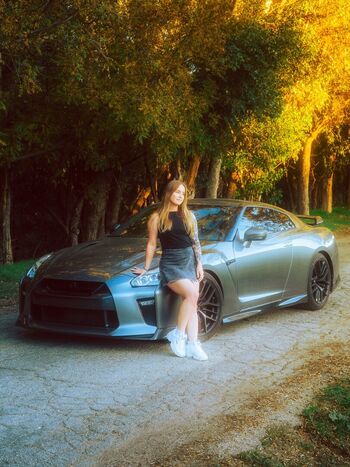 Sonja Reid aka OMGitsfirefoxx