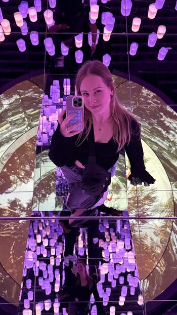 Sonja Reid aka OMGitsfirefoxx