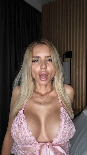 Sonya Gold