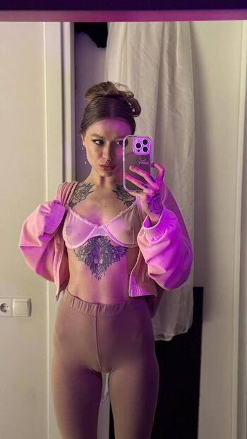 Full leaked Sonya star page private onlyfans photo