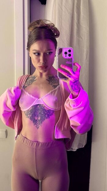 Full leaked Sonya star page private onlyfans photo