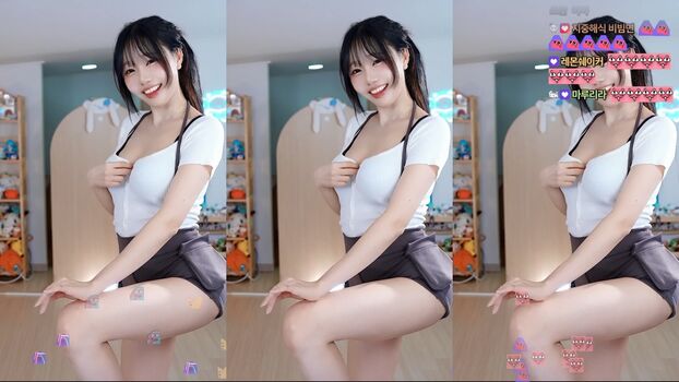 Full leaked Sooflower private onlyfans photo