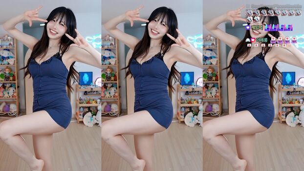 Full leaked Sooflower private onlyfans photo