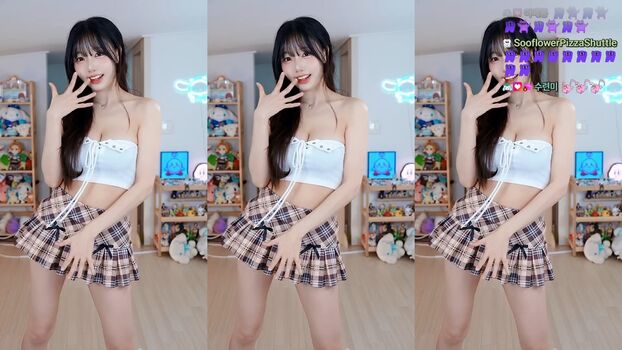 Full leaked Sooflower private onlyfans photo