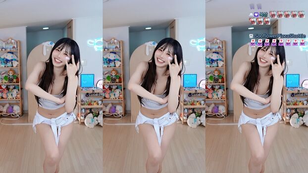 Full leaked Sooflower private onlyfans photo