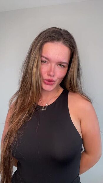 Full leaked Sophhcxfree private onlyfans photo