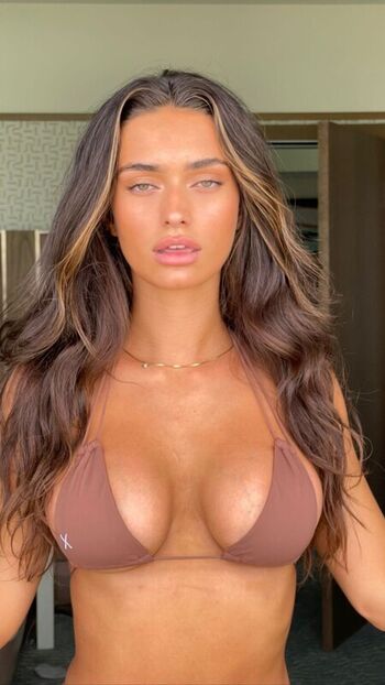 Full leaked Sophia chugranis private onlyfans photo