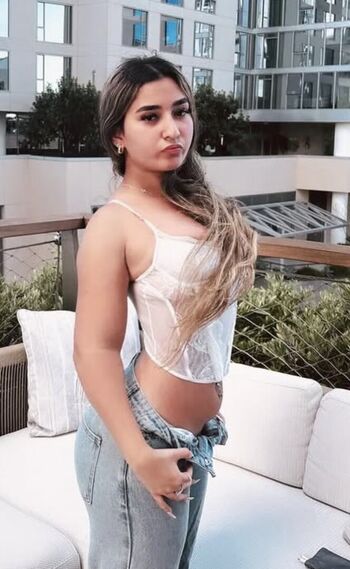 Full leaked Sophiaachaliz private onlyfans photo