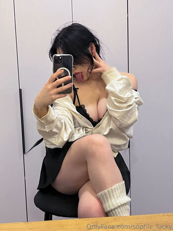 sophie_lucky