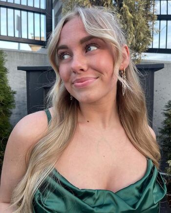 Full leaked Sophie riedemann private onlyfans photo