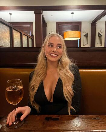 Full leaked Sophie riedemann private onlyfans photo