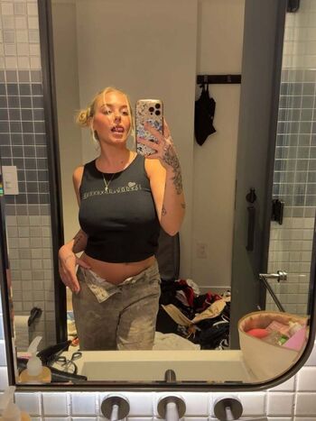 Full leaked Sophie riedemann private onlyfans photo