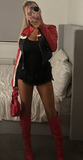 Full leaked Sophie sutherland page private onlyfans photo