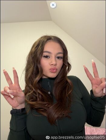 Full leaked Sophie private onlyfans photo