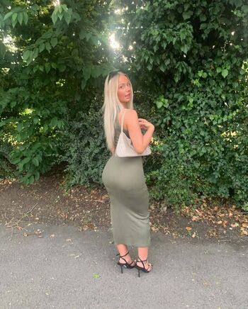Full leaked Sophiepalmerx private onlyfans photo