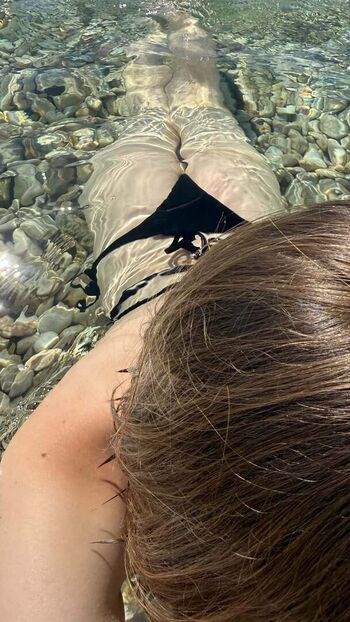 Full leaked Sowiia private onlyfans photo