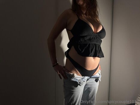 spicycouple1017