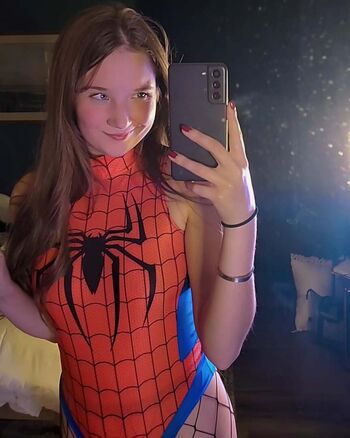 Spider-girl into the Thot-Verse!