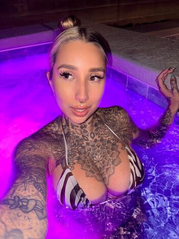 Full leaked Split tongue bri private onlyfans photo